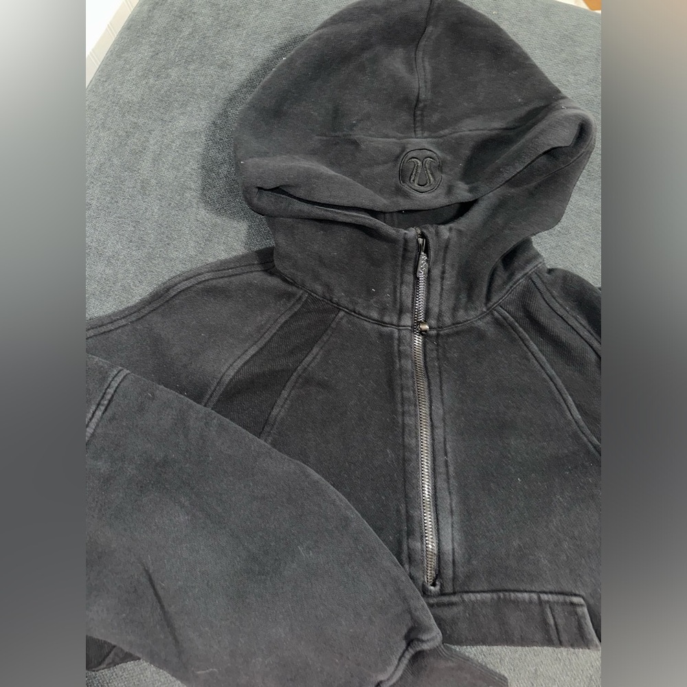 Lululemon Scuba Black